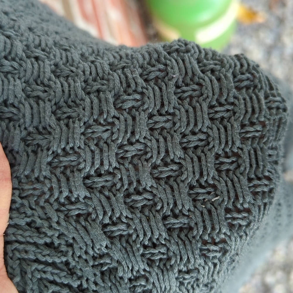 Ann Taylor sweater medium - Picture 5 of 9